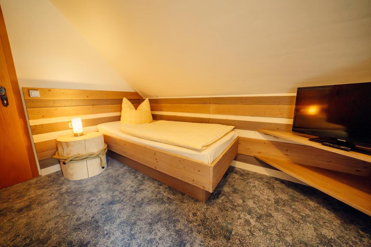 Hotel-Pension Hafemann Senftenberg Ngoại thất bức ảnh