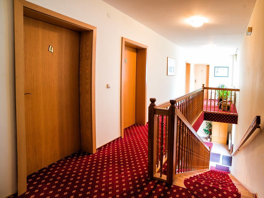 Hotel-Pension Hafemann Senftenberg Ngoại thất bức ảnh